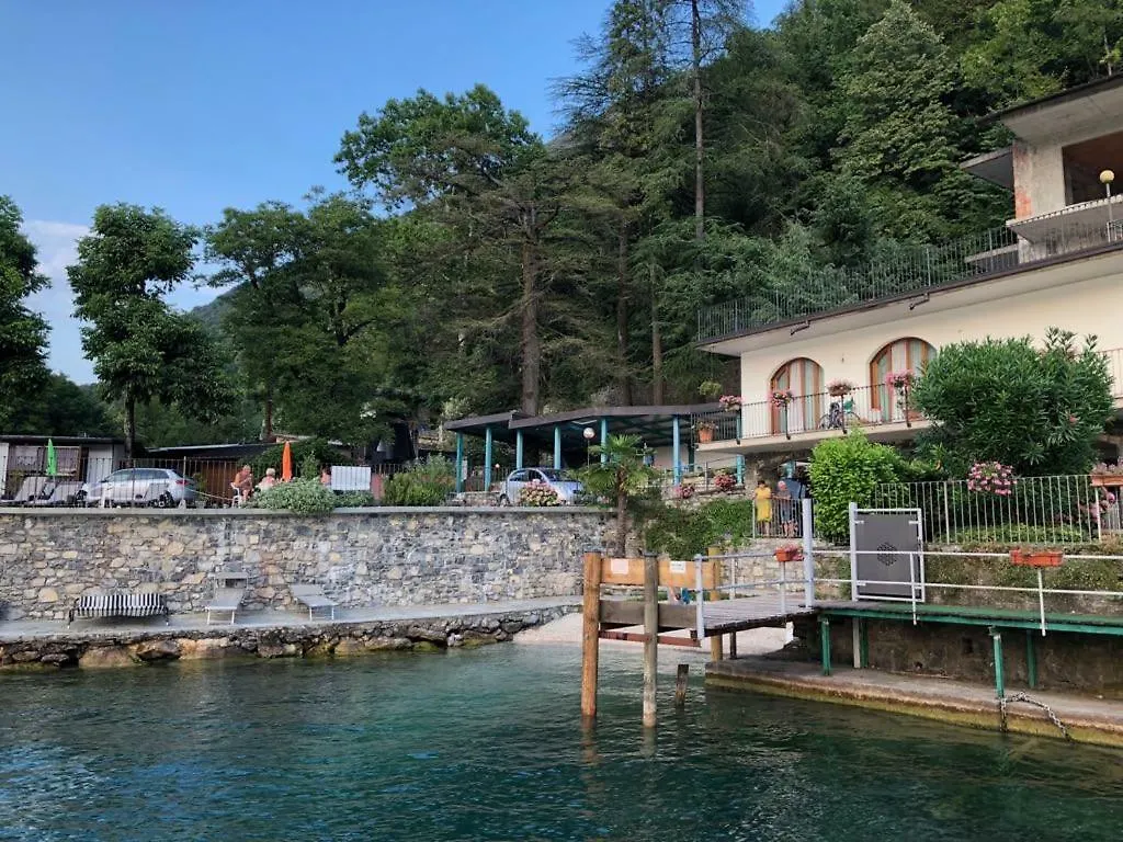 Campsite Camping Grotte Di Rescia Hotel Claino