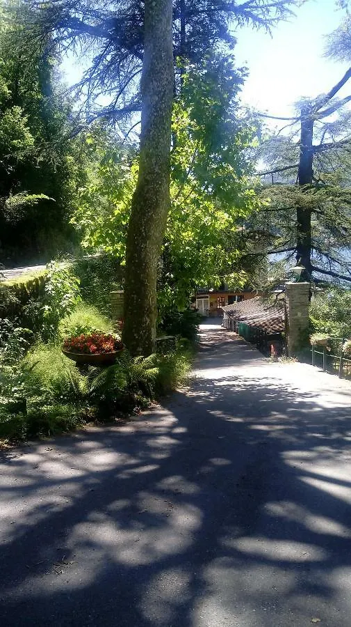 Camping Grotte Di Rescia Hotel Claino Italy