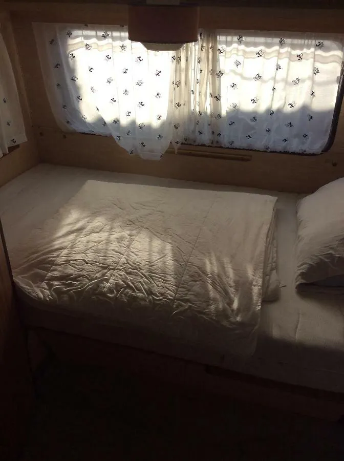 Camping Grotte Di Rescia Hotel Claino