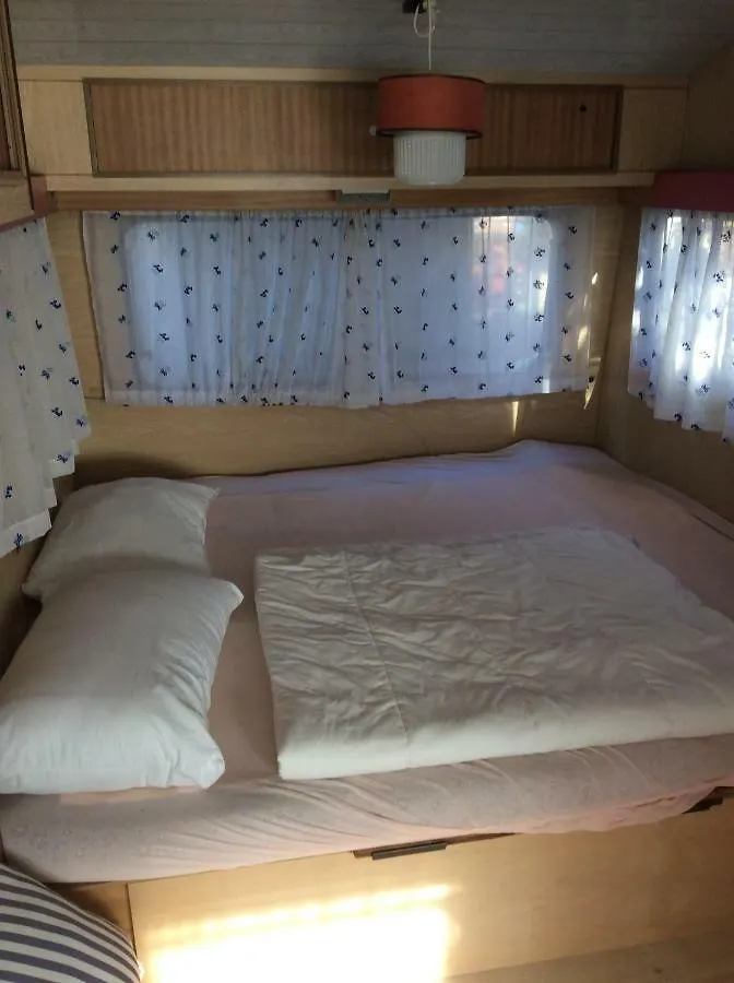 Campsite Camping Grotte Di Rescia Hotel Claino