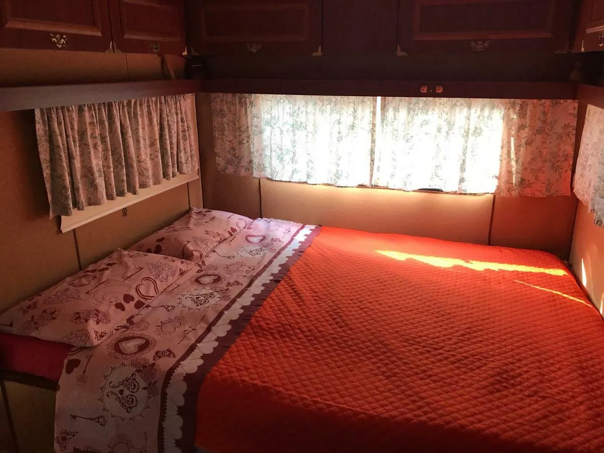 Camping Grotte Di Rescia Hotel Claino