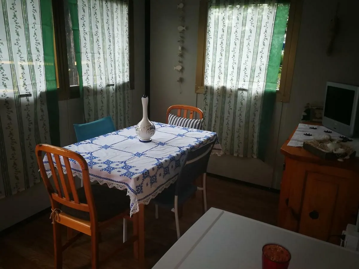 Camping Grotte Di Rescia Hotel Claino