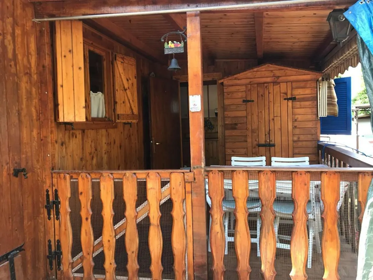 Camping Grotte Di Rescia Hotel Claino Italy