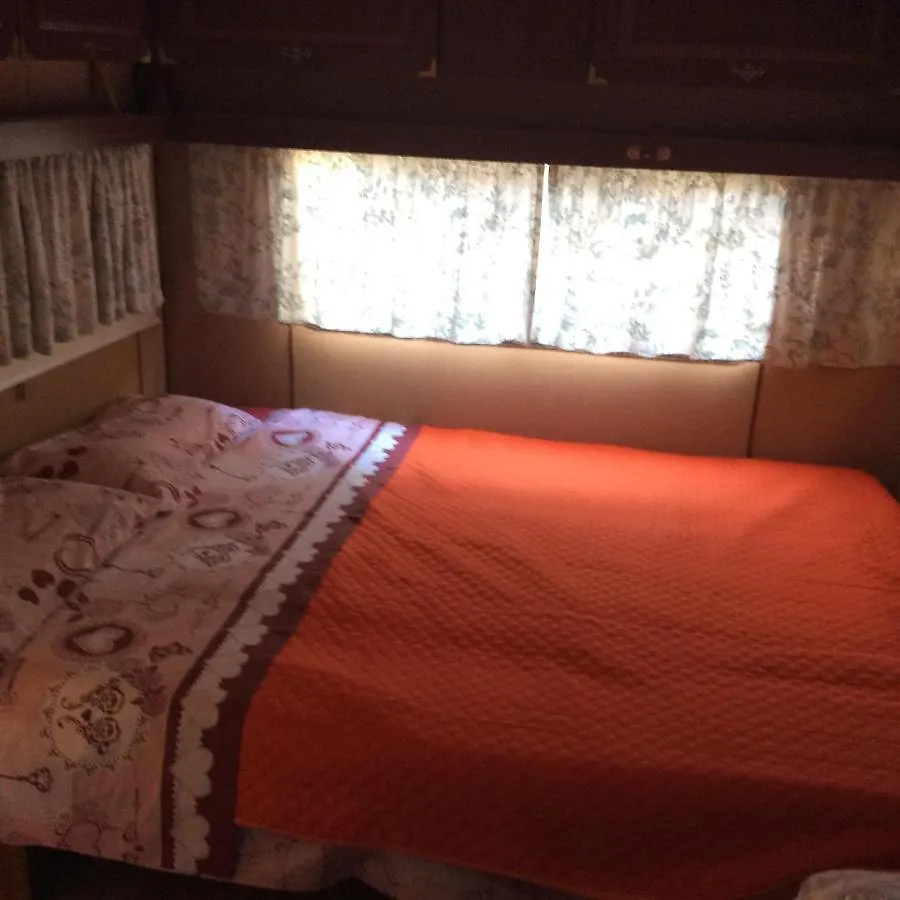Camping Grotte Di Rescia Hotel Claino 0*,  Italy
