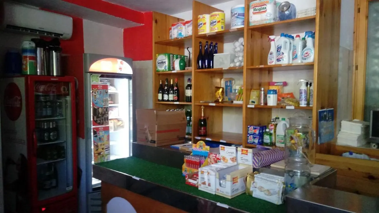 Camping Grotte Di Rescia Hotel Claino 0*,